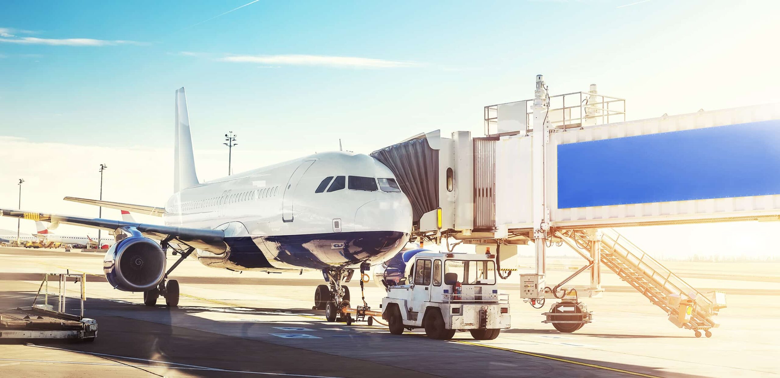 Aviation Cont 2592x1256 2x