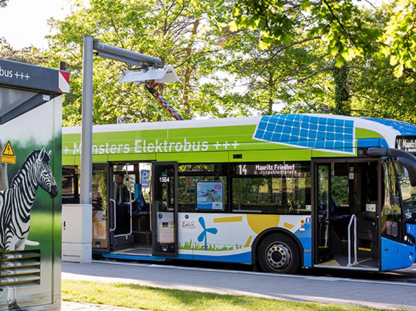 Schuetze Ladestation Elektrobus Teaser 2x
